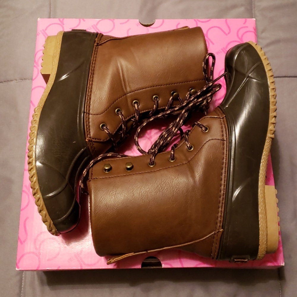 SUGAR Duck Boots